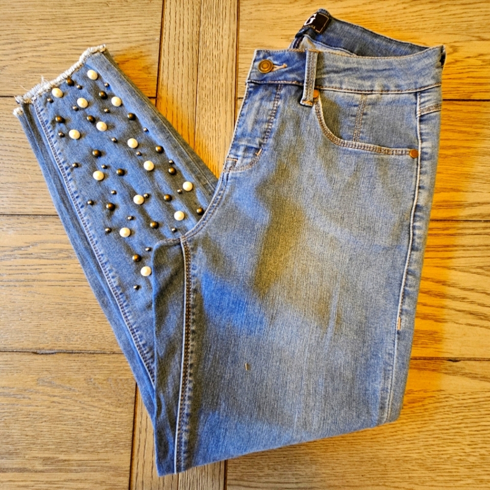 Giuliana Jeans
